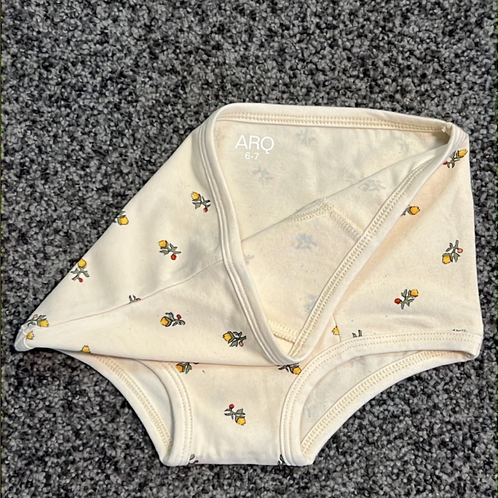 ARQ Boys Calico Underwear Size 6-7 NWOT - Picture 3 of 3